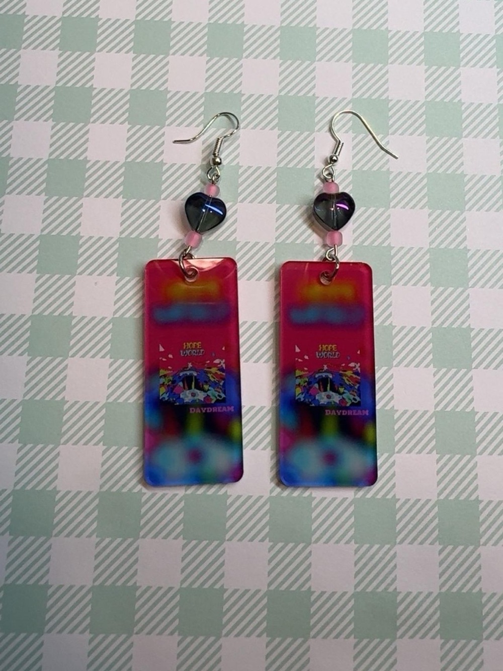 Pink Multicolor Heart Dangle Earrings – Unbranded